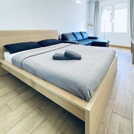 Apl Sants Lofts Bcn Fira Camp Nou Apartment Barcelona Bagian luar foto