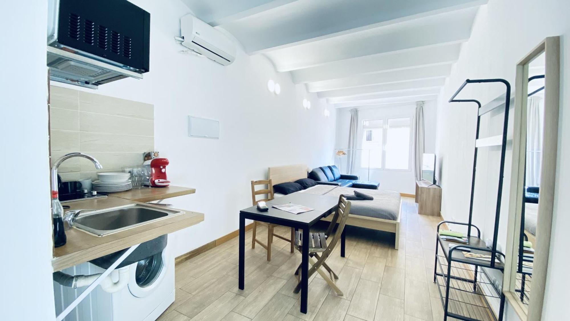 Apl Sants Lofts Bcn Fira Camp Nou Apartment Barcelona Bagian luar foto
